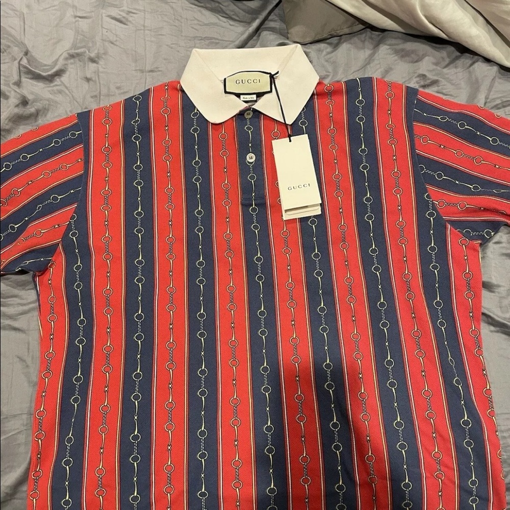 Gucci Polo Shirt. Size Small Over size.